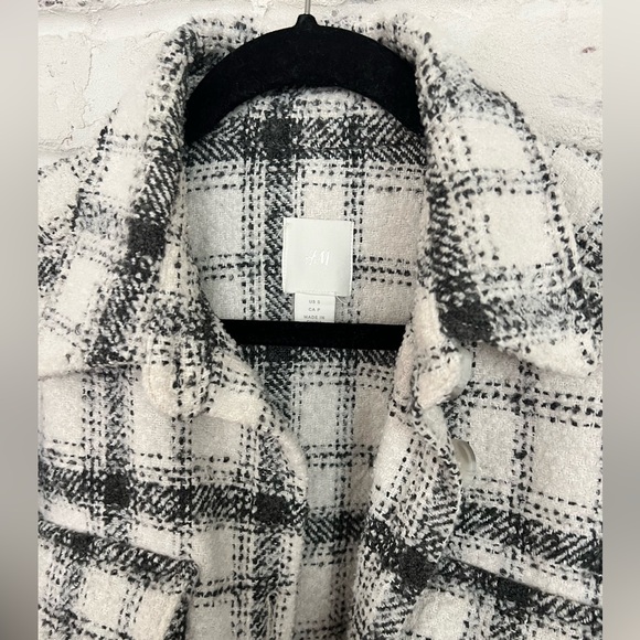 H&M Jacket - Picture 2 of 2